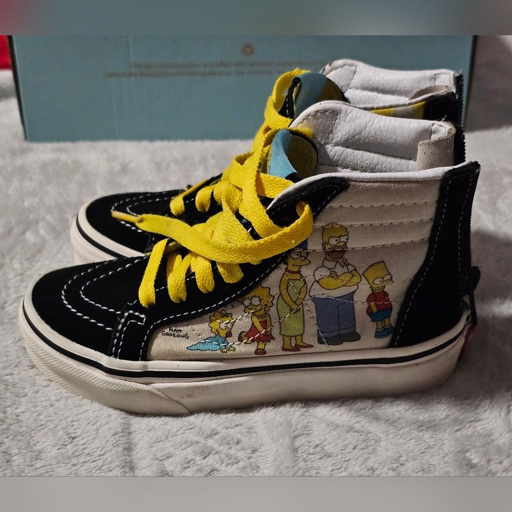 VANS Sk8-Hi x The Simpsons Simpsons Family Size 11.5 For Small Kids